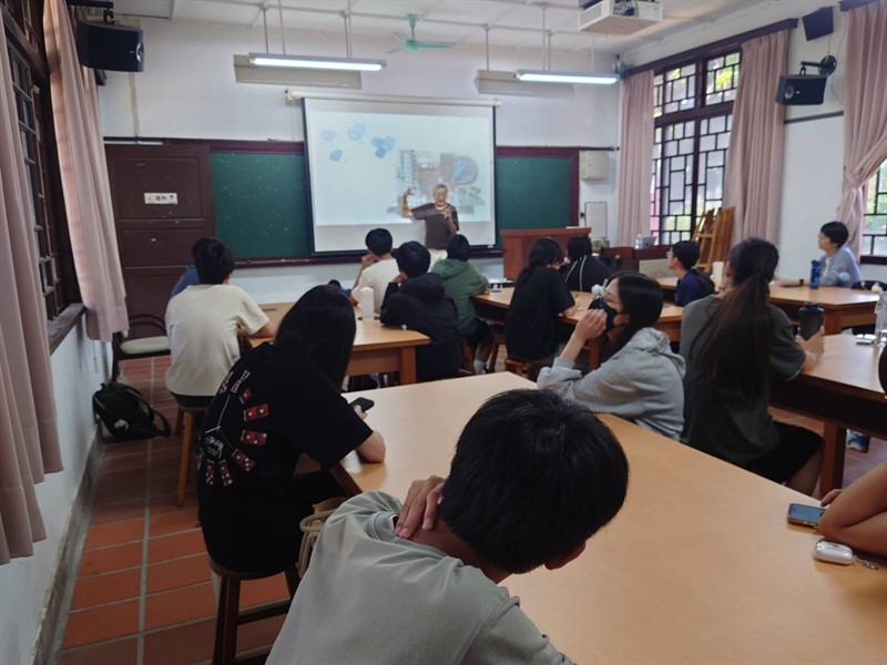 115-1社會實踐議題演講-設計如何解決社會問題-- 帶大家從設計思考看城市設計展