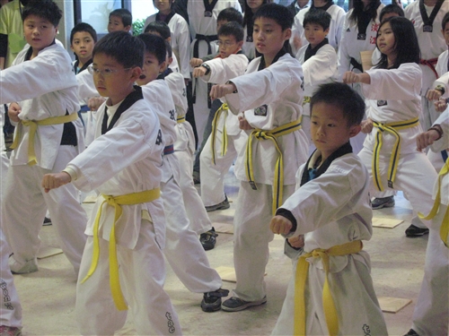 帶動你我心、服務EZ GO！