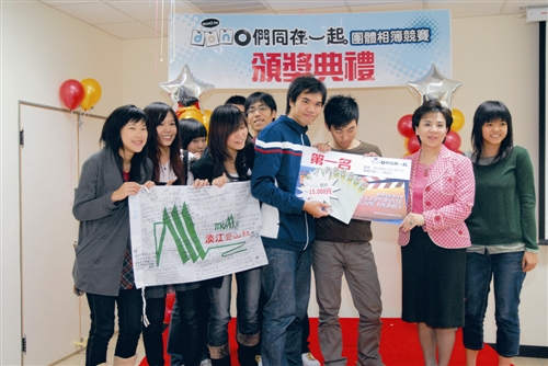 donO頒獎 拉炮慶祝超high