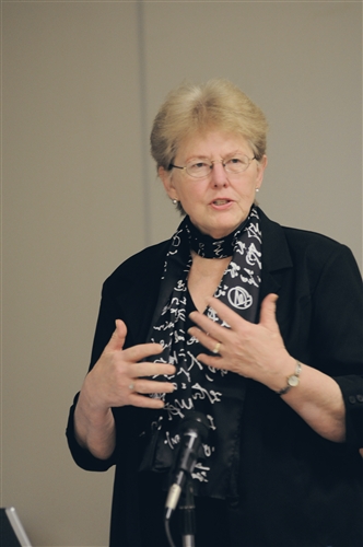 產學菁英紛至沓來參訪演講   學子受益匪淺