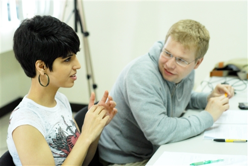 外籍生學中文　報告不用怕！