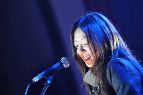 忘春瘋高潮迭起 歌手學生同台飆唱