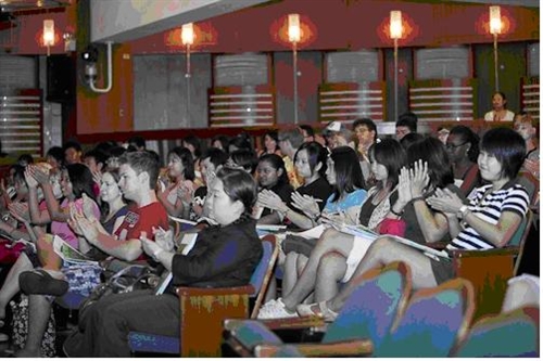 98學年度「外國學生新生說明會」