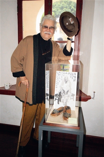 李奇茂多元媒材畫展