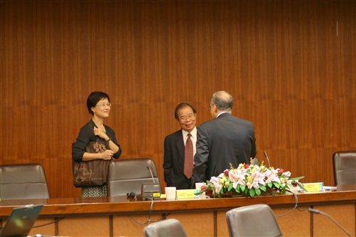 「美國新聞與世界報導」綜合型大學排名專題演講