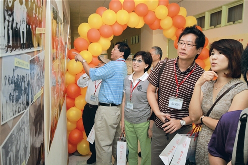 資工系友回娘家