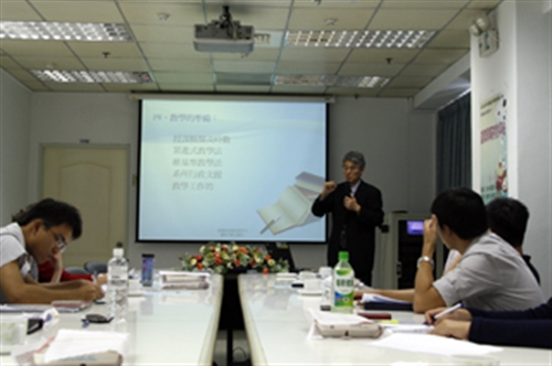 新聘教師研習系列—談教學與研究的平衡