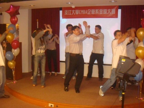 企管系EMBA班系友會卡拉OK歌唱比賽