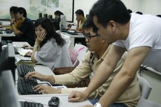 981教學助理教學工作坊：讓你的簡報亮起來-PowerPoint2007美妝技巧