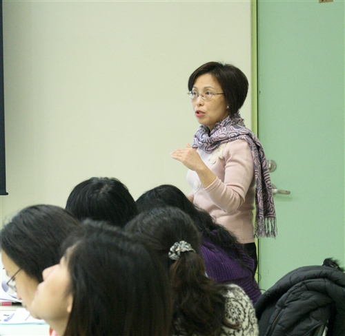 專題演講：教師教學評鑑分數之重建與運用