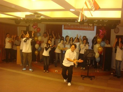 企管系EMBA班系友會卡拉OK歌唱比賽