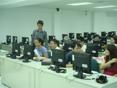 98學年度第1學期語練教室說明會