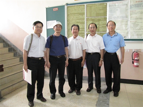 第1屆「機電週」活動於本週在工學大樓3樓熱鬧舉行，靜態展示及動態互動等活動增進全校師生對機電系的認識，也讓同學有更多實作及自我學習的機會。