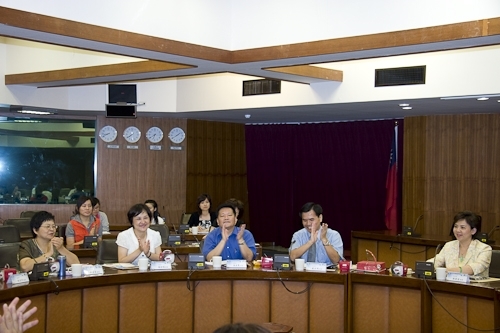 台北市中等學校校長協會一行人蒞校參訪本校之教育品質管理。