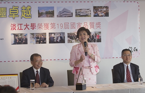 在本校全體教職員工生、校友秉持「持續改善、追求卓越」的精神之下，本校榮獲象徵全面品質管理最高榮譽的第19屆國家品質獎。