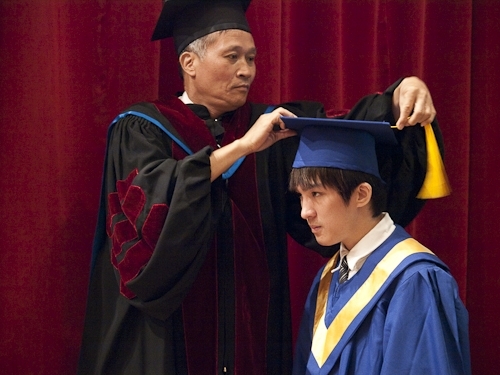 本校蘭陽校園於6月6日上午舉行第1屆畢業生之畢業典禮。