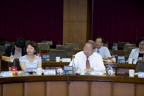 台北市中等學校校長協會一行人蒞校參訪本校之教育品質管理。