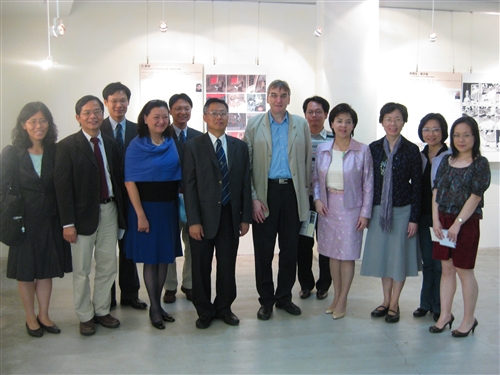 WelcomeProf. Dr. Klaus Dicke, Rector, the University of Jena, Germany