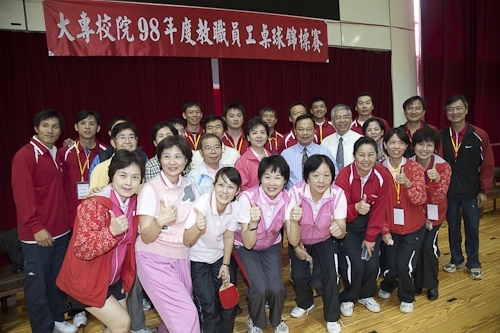 WelcomeProf. Dr. Klaus Dicke, Rector, the University of Jena, Germany