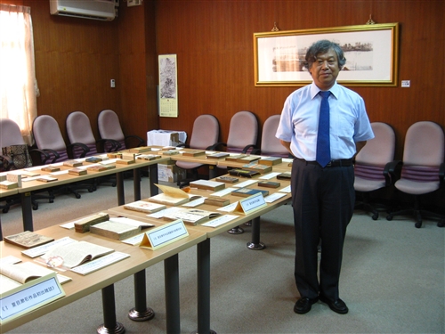 WelcomeProf. Dr. Klaus Dicke, Rector, the University of Jena, Germany