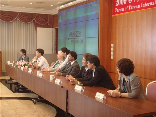 WelcomeProf. Dr. Klaus Dicke, Rector, the University of Jena, Germany