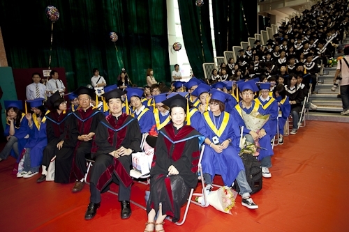 WelcomeProf. Dr. Klaus Dicke, Rector, the University of Jena, Germany