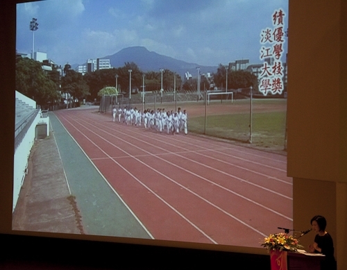 WelcomeProf. Dr. Klaus Dicke, Rector, the University of Jena, Germany