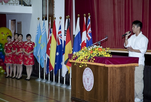 WelcomeProf. Dr. Klaus Dicke, Rector, the University of Jena, Germany