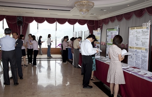 WelcomeProf. Dr. Klaus Dicke, Rector, the University of Jena, Germany