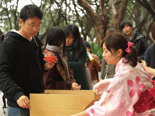 WelcomeProf. Dr. Klaus Dicke, Rector, the University of Jena, Germany