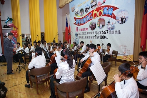 WelcomeProf. Dr. Klaus Dicke, Rector, the University of Jena, Germany