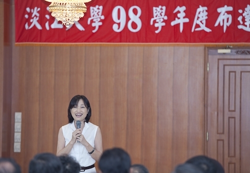 WelcomeProf. Dr. Klaus Dicke, Rector, the University of Jena, Germany