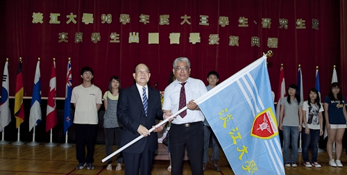 WelcomeProf. Dr. Klaus Dicke, Rector, the University of Jena, Germany