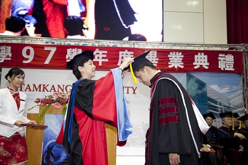 WelcomeProf. Dr. Klaus Dicke, Rector, the University of Jena, Germany