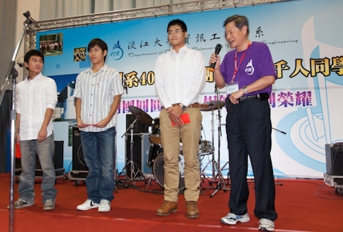 WelcomeProf. Dr. Klaus Dicke, Rector, the University of Jena, Germany