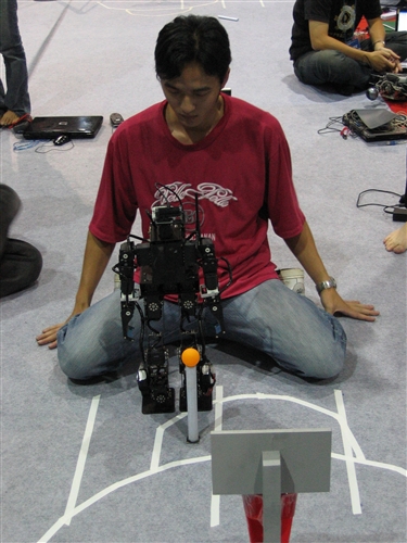 WelcomeProf. Dr. Klaus Dicke, Rector, the University of Jena, Germany