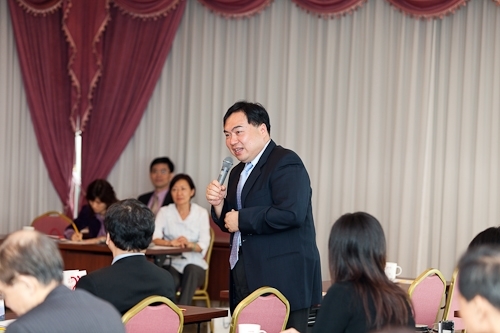 WelcomeProf. Dr. Klaus Dicke, Rector, the University of Jena, Germany