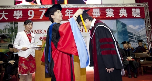 WelcomeProf. Dr. Klaus Dicke, Rector, the University of Jena, Germany