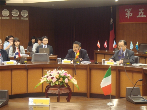 WelcomeProf. Dr. Klaus Dicke, Rector, the University of Jena, Germany