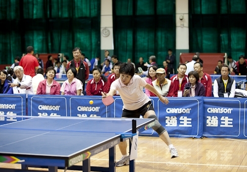 中華民國大專校院98年度教職員工桌球錦標賽於本校紹謨紀念體育館舉行，全國近八百位選手齊聚五虎崗，馳騁球場、大顯身手，奮力為各自所屬的學校爭取榮譽。