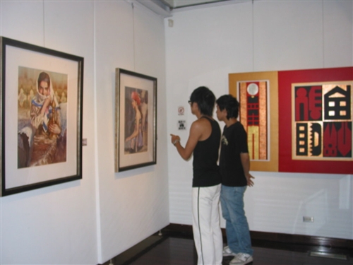 「亞洲當代繪畫聯盟展」自5月至7月底在文錙藝術中心展出。