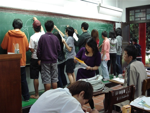 大學學習課程(諮輔組)