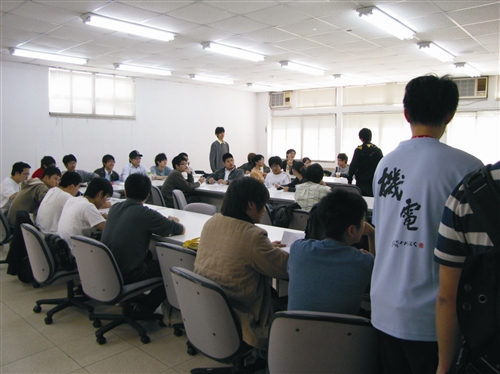 98學年度淡江大學第一屆機電週-----工機初啼威震淡江