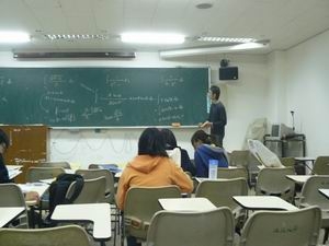 理學院數學學系補救教學－微積分加強輔導班(理工學院學生)