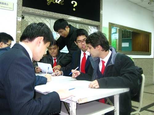 成人教育部辦理「海外華裔青年台灣觀摩團」活動