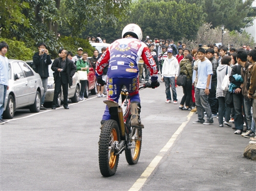 98學年度淡江大學第一屆機電週-----工機初啼威震淡江