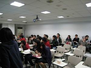 理學院化學系－「普通化學」夜間自習輔導室