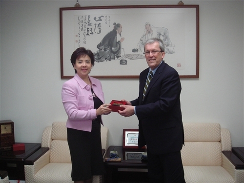 美國維諾納那大學Dr. Kenneth Gorman蒞校訪問