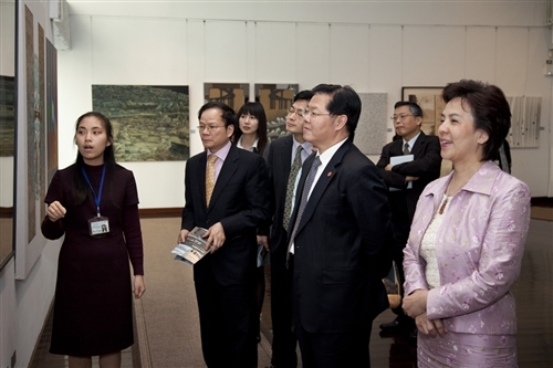 大陸廈門大學朱崇實校長等一行5人蒞校參訪