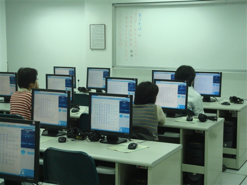 語練教室使用說明會-VIVO系統操作說明